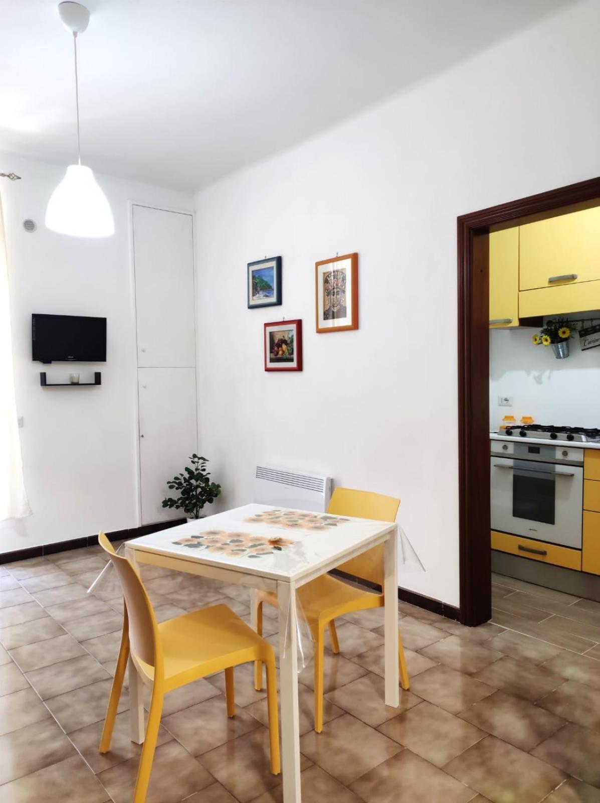 111 Guest House Бари Екстериор снимка