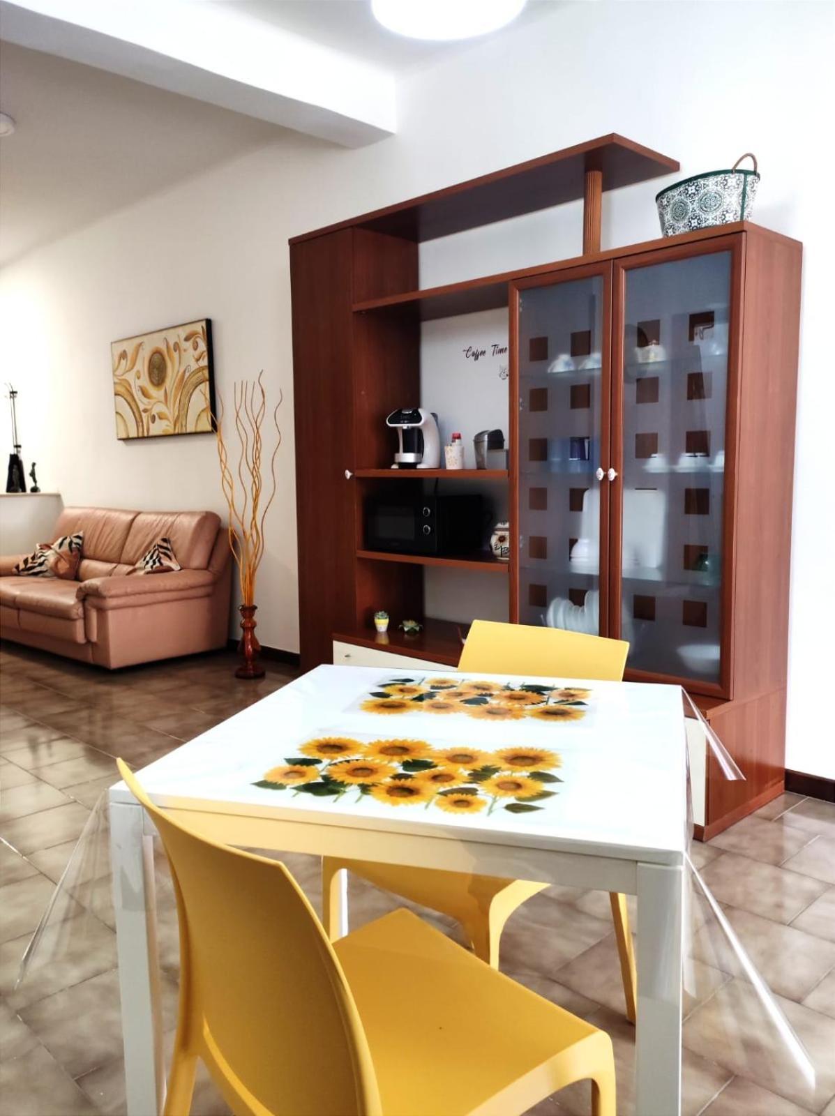 111 Guest House Бари Екстериор снимка